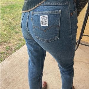 SOLD VTG white tab/patch levis